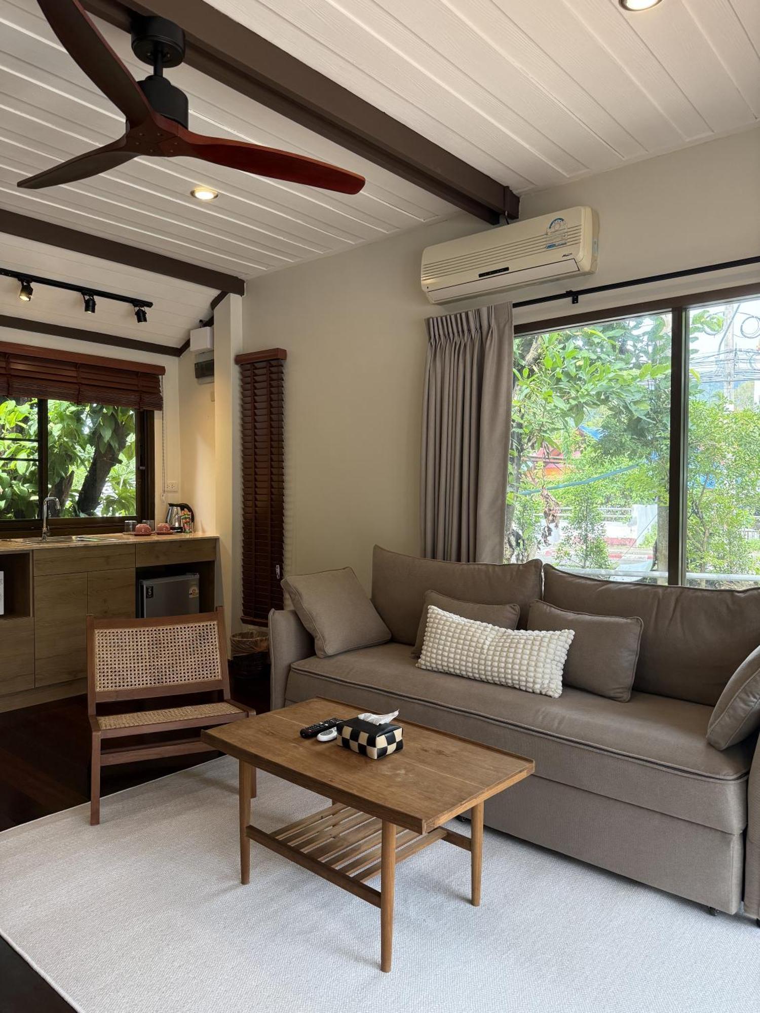 Boon Heritage House * Самуи